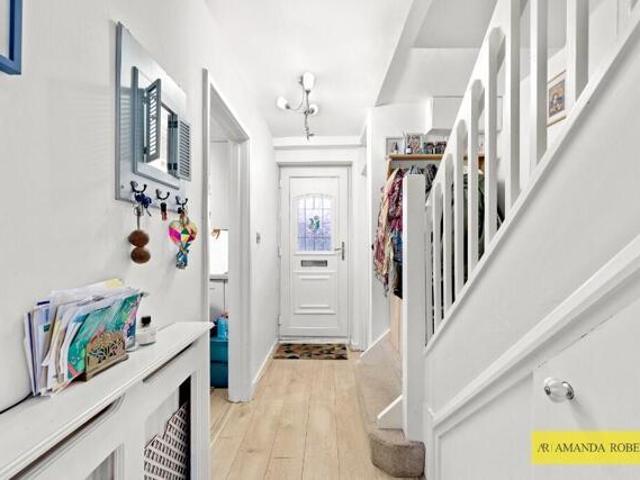 House for sale in Chingford, Greater London