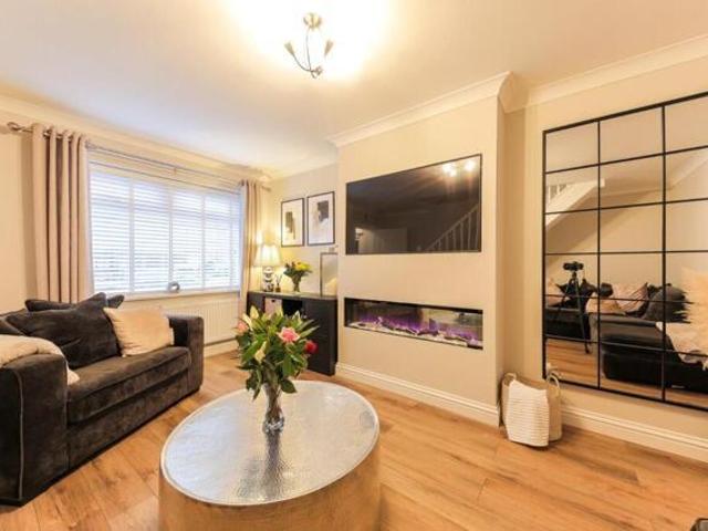 House for sale in Killingworth