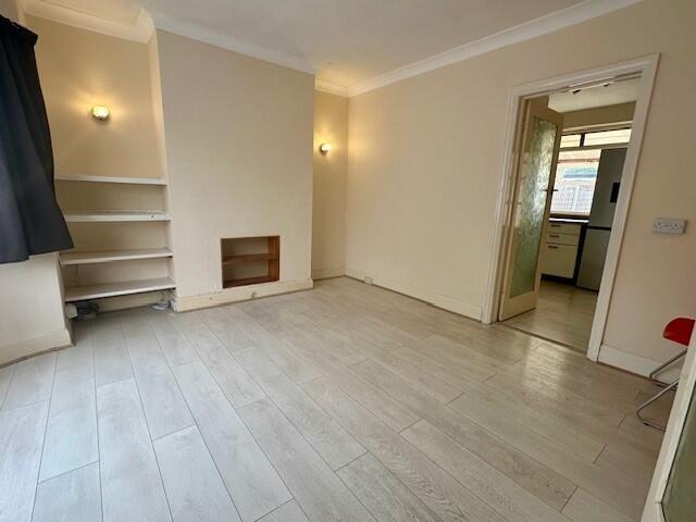 House for sale in Ruislip, Eastcote
