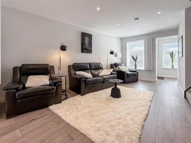 House for sale in St Albans, Five Acres