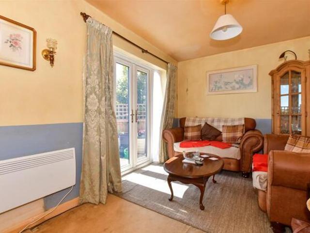 House for sale in Wickford, Wickford