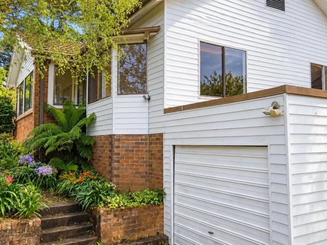 House for rent in Sydney, Blue Mountains City Council