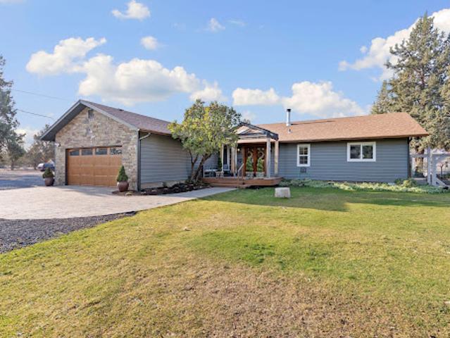 House for sale in Redmond, Deschutes County