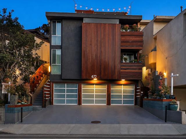 House for sale in Manhattan Beach, California