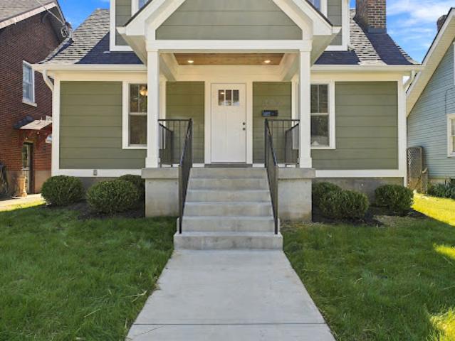 House for sale in Louisville, Jefferson County