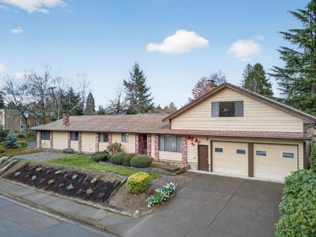 House for sale in Oregonia