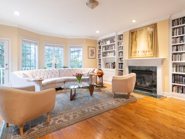 House for sale in Pelham, New York