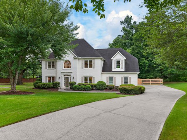 House for sale in Alpharetta, Georgia