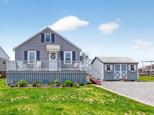 House for sale in Narragansett, Rhode Island