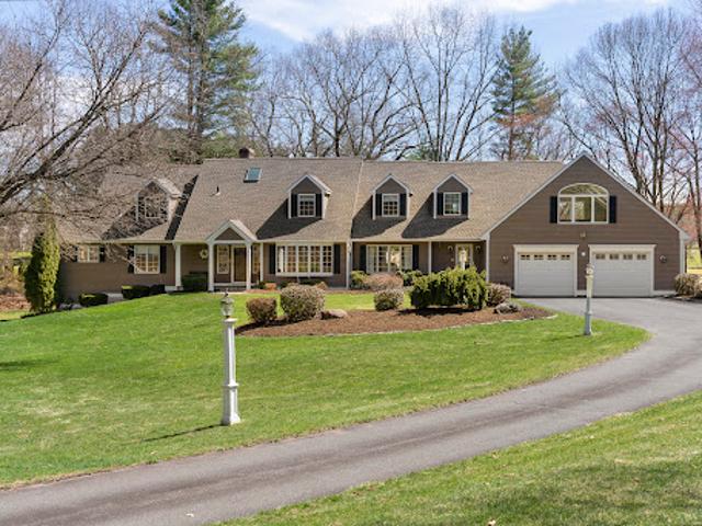 House for sale in Avon, Connecticut