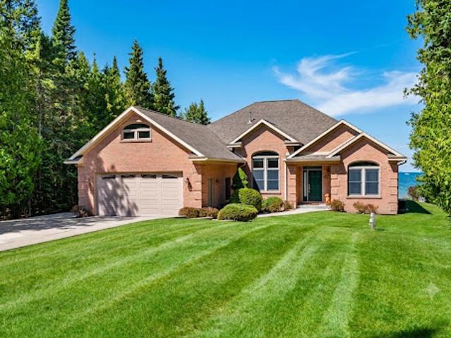 House for sale in Cheboygan, Michigan