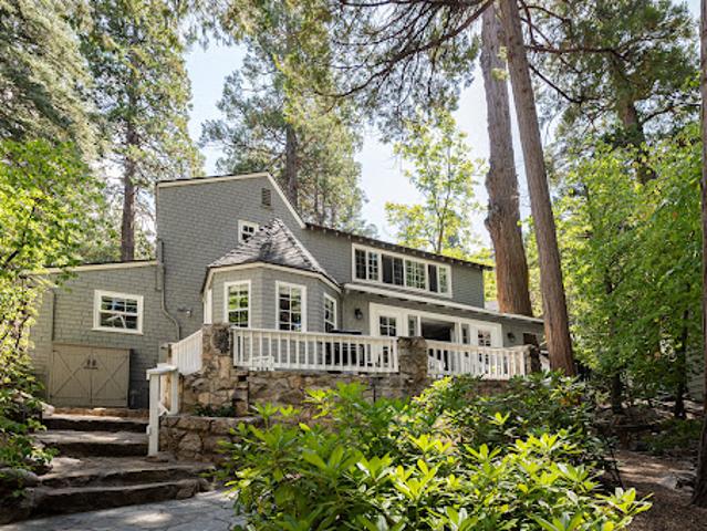 House for sale in Cedar Glen, California