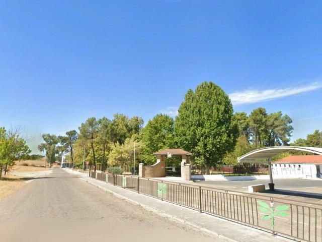 Casa en venta en Talayuela, Cáceres