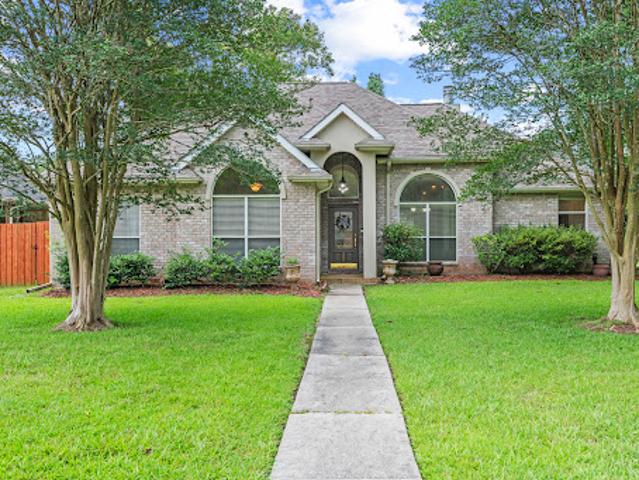House for sale in Madisonville, Louisiana