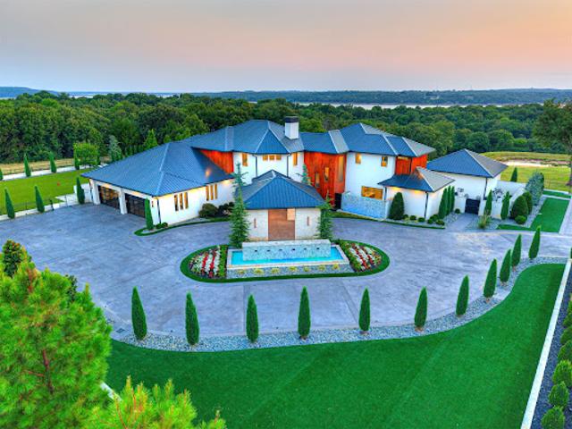 House for sale in Sand Springs, Oklahoma