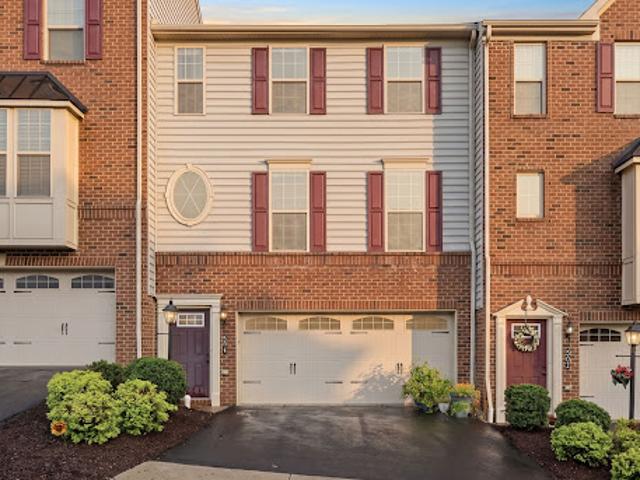 House for sale in Pittsburg, Pennsylvania