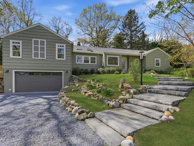 House for sale in Huntington, New York