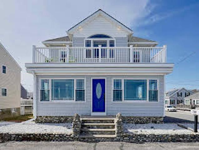 House for sale in Hampton