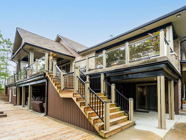 House for sale in Renfrew, Ontario