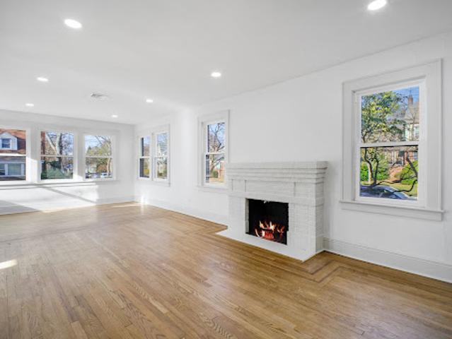 House for sale in Englewood, New Jersey