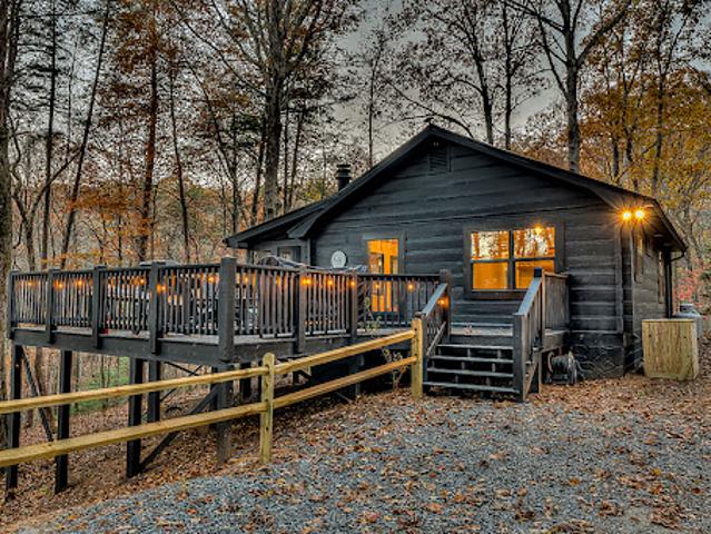 House for sale in Blue Ridge, Georgia