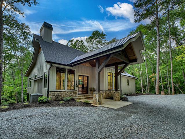 House for sale in Blue Ridge, Georgia