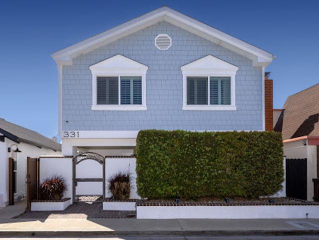 House for sale in Corona Del Mar, California
