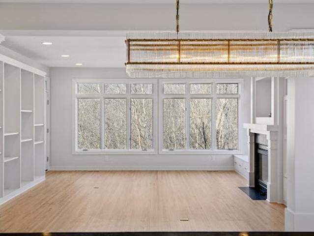 House for sale in Long Lake