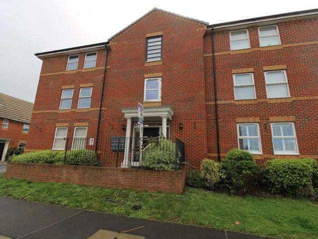Flat for sale in Pan Meadows, Shide