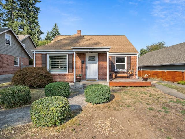 House for sale in Washington