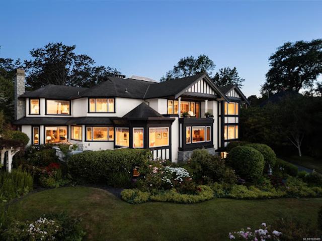 House for sale in Oak Bay, British Columbia