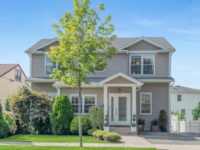 House for sale in Wood Ridge