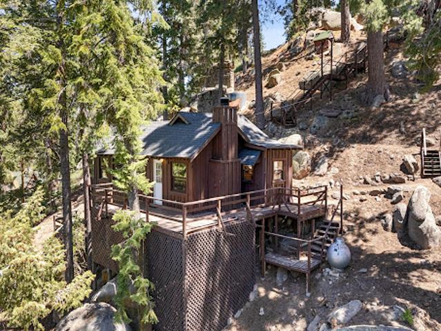 House for sale in Big Bear Lake, California