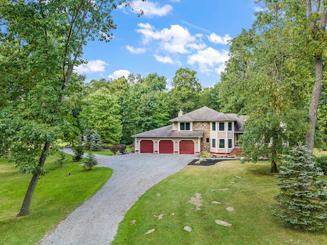 House for sale in Mercer, Pennsylvania