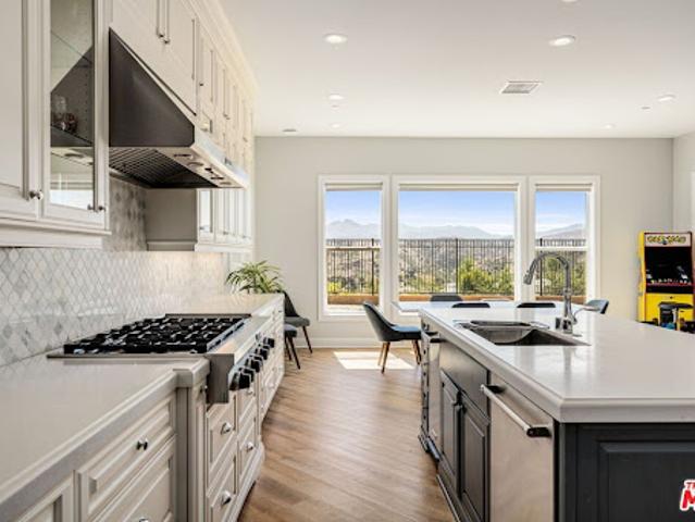 House for sale in Canoga Park, California