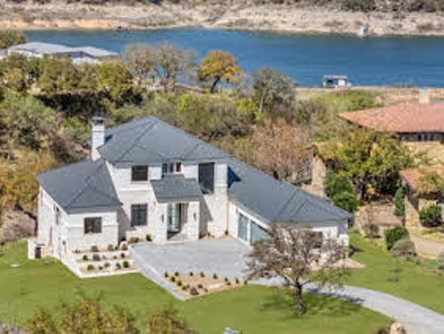 House for sale in Spicewood