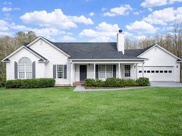 House for sale in Dahlonega, Georgia