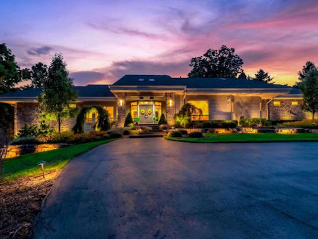 House for sale in New Hudson, Michigan