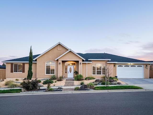 House for sale in Shasta, California