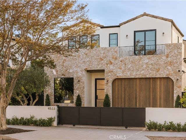 House for sale in Sherman Oaks Neighborhood Council District, Canoga Park