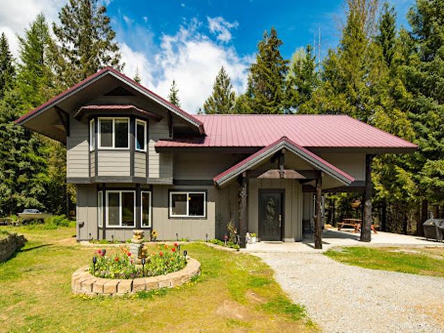 House for sale in Sandpoint