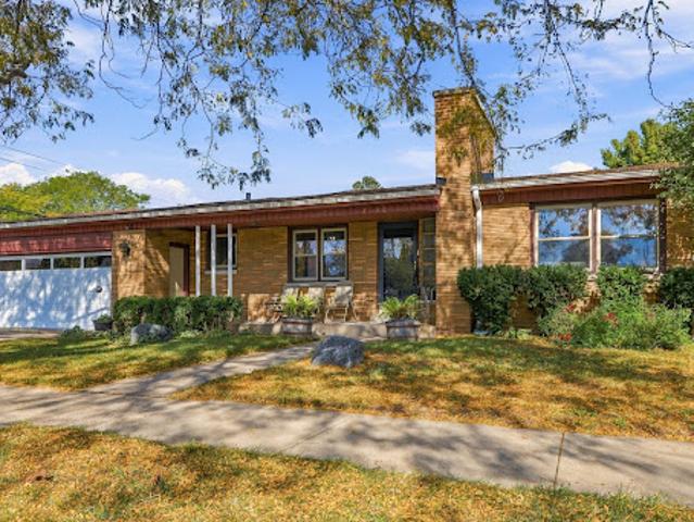 House for sale in Kenosha, Kenosha County