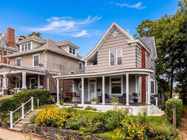 House for sale in Pittsburg, Pennsylvania