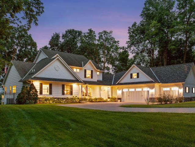 House for sale in Minnetonka Beach