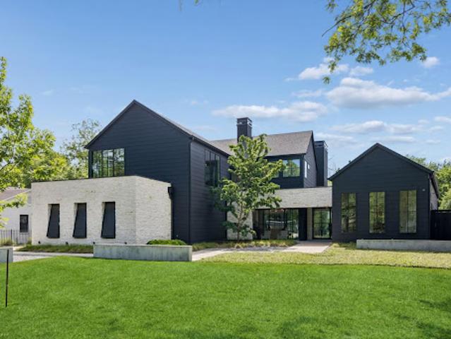 House for sale in Dallas, Texas
