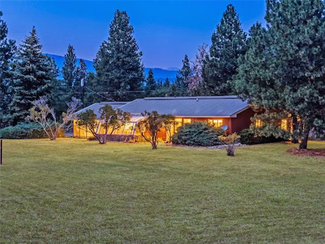 House for sale in Ravalli, Montana