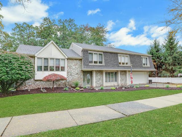 House for sale in Wayne, Passaic County