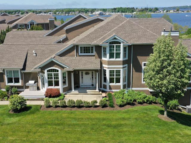 House for sale in Tiverton, Rhode Island