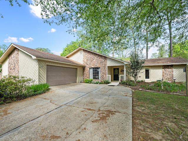 House for sale in Mobile, Alabama