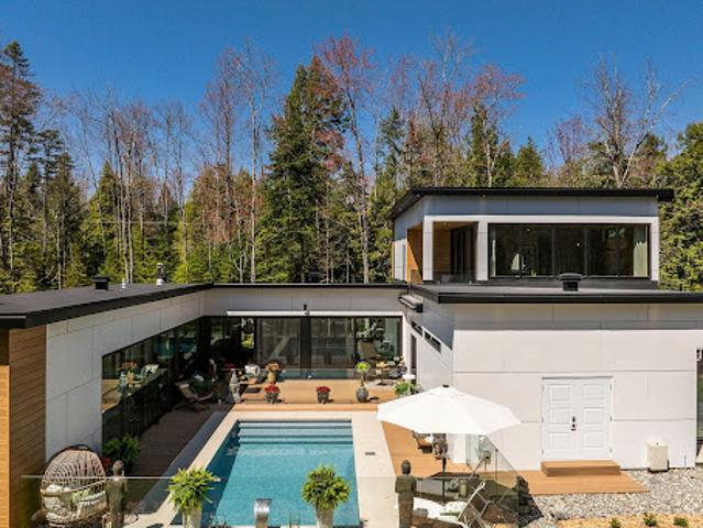 House for sale in Memphrémagog, Quebec